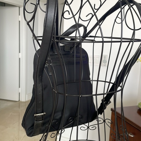 COACH VINTAGE NYLON/ LEATHER BACKPACK - Picture 2 of 11